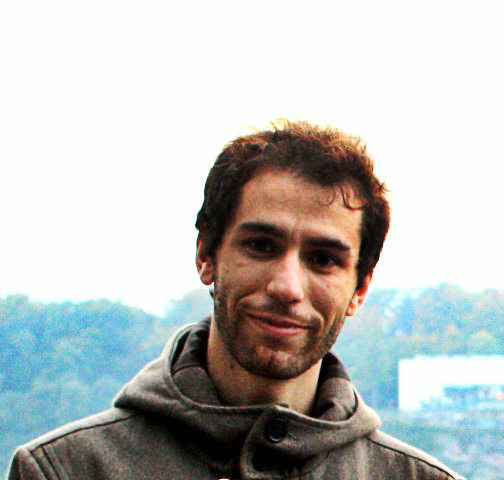 LUIS C
